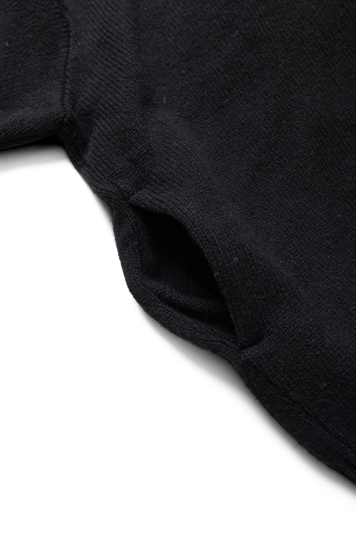 5G Wool BONE Hood Sweater - Black