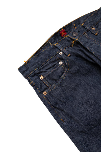 712 Low Rise Tapered Straight Jeans