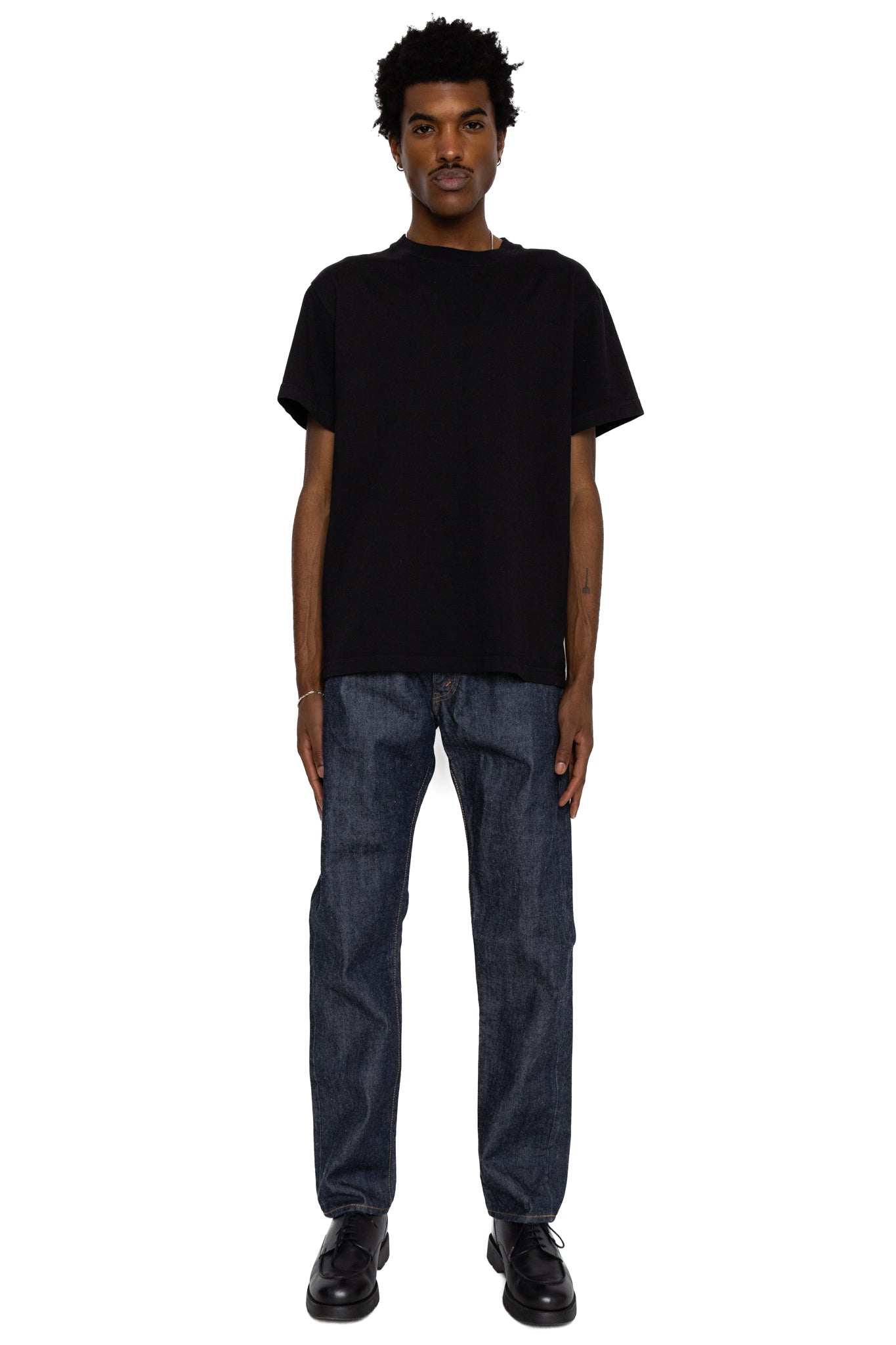 712 Low Rise Tapered Straight Jeans