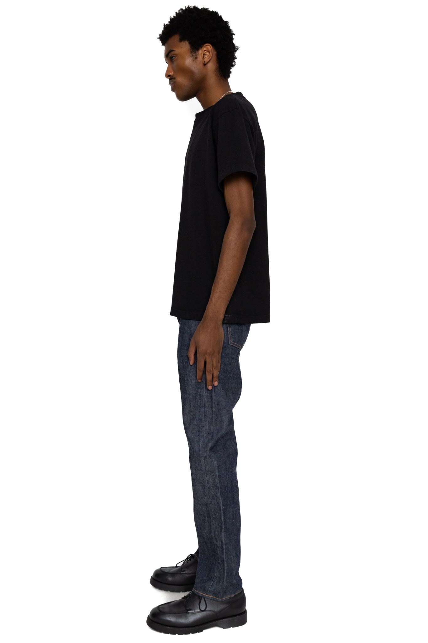 712 Low Rise Tapered Straight Jeans