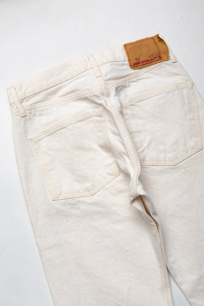 AA710 White Denim Slim Straight Jeans